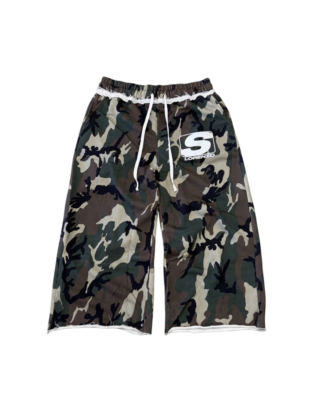 CAMO 3/4 SHORTS