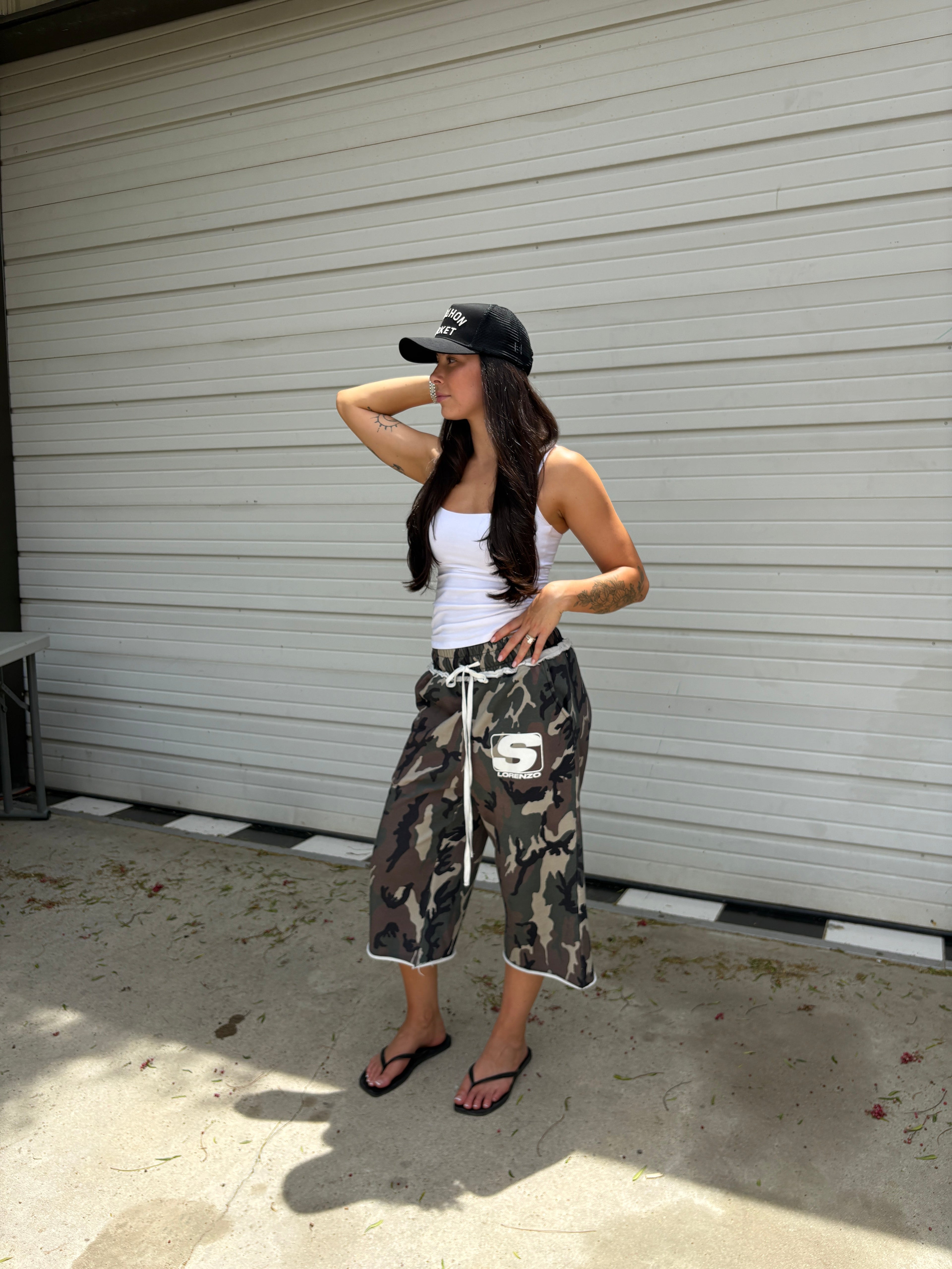CAMO 3/4 SHORTS